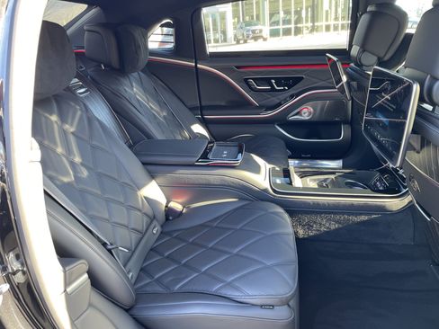New 2026 Mercedes-Benz Maybach S 680 Maybach S 680 4MATIC Sedan image 42