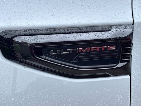 Used 2026 GMC Yukon XL Denali Ultimate AWD/4WD image 15