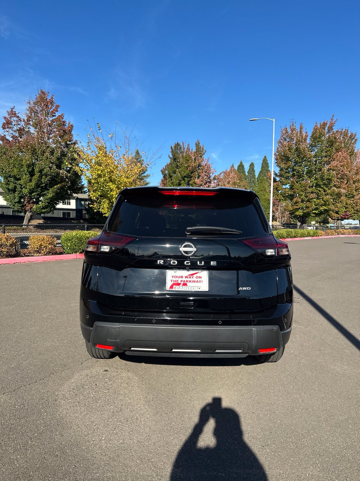 Certified 2025 Nissan Rogue SV AWD/4WD image 6