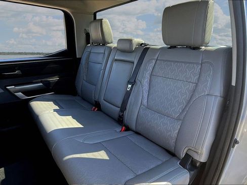 Used 2022 Toyota Tundra SR5 w/ SR5 Premium Package AWD/4WD image 23