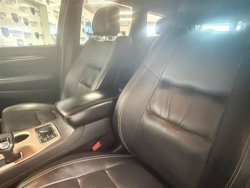 Used 2014 Jeep Grand Cherokee Limited AWD/4WD image 8