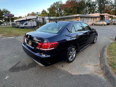 Used 2016 Mercedes-Benz E 350 4MATIC Sedan image 5