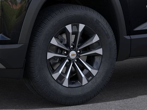 New 2027 Chevrolet Equinox LT w/ Convenience Package II AWD/4WD image 9