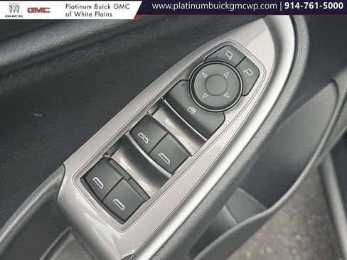 Used 2024 Chevrolet Malibu LT image 16