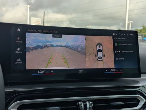 Used 2024 BMW 230i Coupe w/ Convenience Package RWD image 12