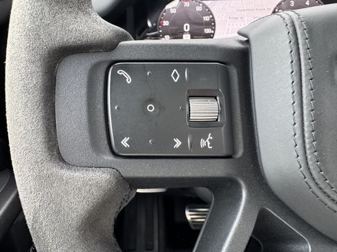 Used 2023 Land Rover Defender 110 Carpathian Edition AWD/4WD image 17