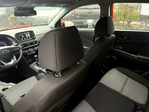 Used 2020 Hyundai Kona SE image 29