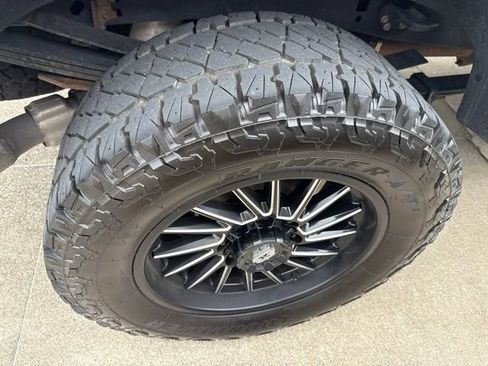 Used 2021 Ford F350 Platinum AWD/4WD image 12