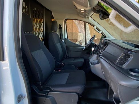 Used 2025 Ford Transit 250 Low Roof w/ Exterior Upgrade Package RWD image 42