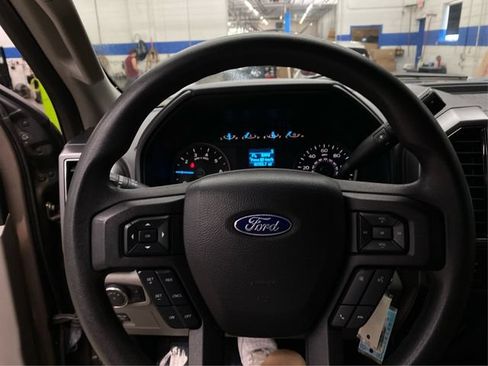 Used 2018 Ford F150 XLT AWD/4WD image 22