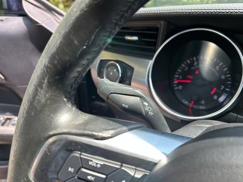 Used 2019 Ford Mustang GT RWD image 17