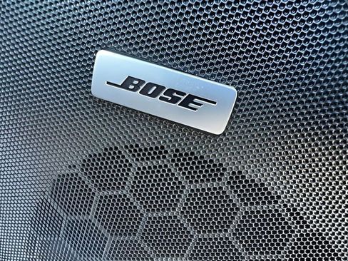 Used 2020 Cadillac Escalade Luxury image 11