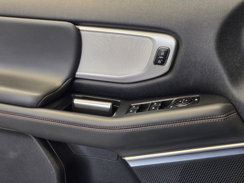 Certified 2025 Ford Expedition Active image 23