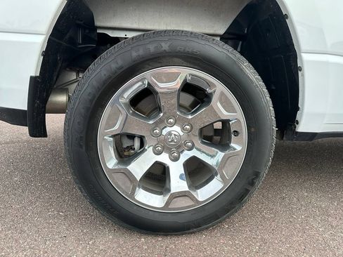 Used 2022 RAM 1500 Big Horn AWD/4WD image 37