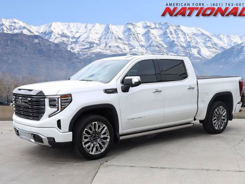 Used 2025 GMC Sierra 1500 Denali Ultimate AWD/4WD image 1