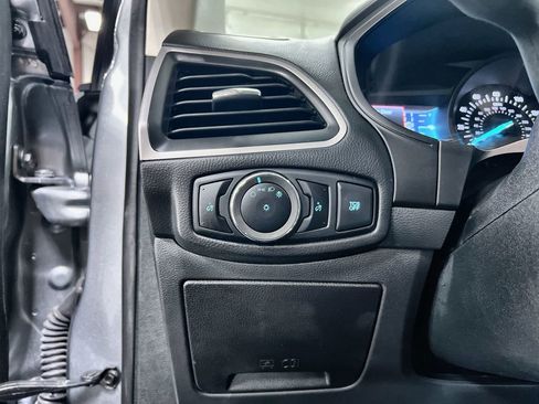 Used 2024 Ford Edge SEL image 14