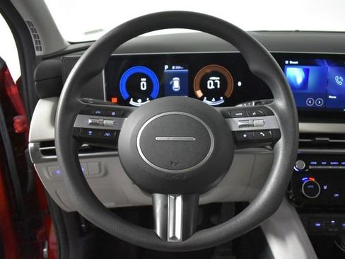 Used 2025 Hyundai Tucson SEL FWD image 15