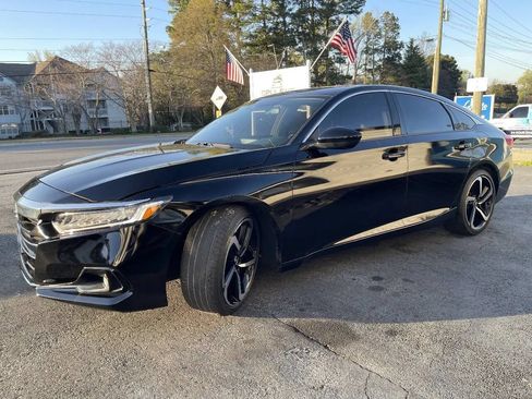 Used 2021 Honda Accord Sport image 3