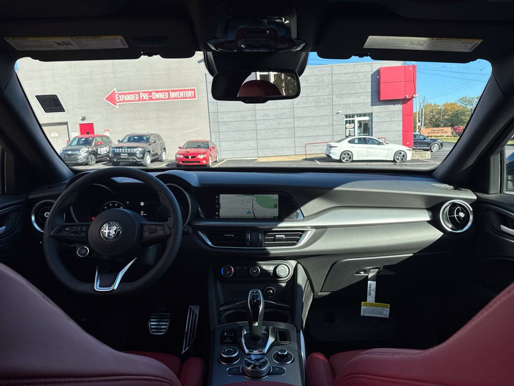 New 2026 Alfa Romeo Stelvio Sprint AWD/4WD image 16