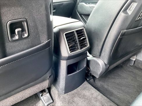 Used 2025 Kia Sportage EX FWD image 33