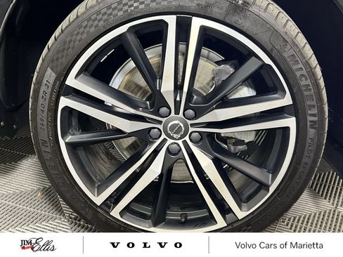 Used 2021 Volvo XC60 T8 R-Design w/ Protection Package Premier image 18