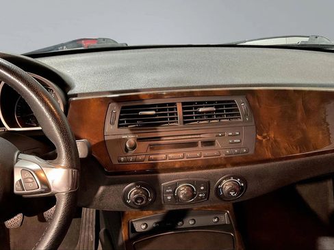 Used 2007 BMW Z4 3.0i image 8