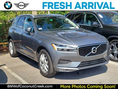 Used 2021 Volvo XC60 T5 Momentum