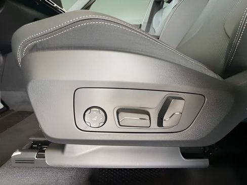 Certified 2026 BMW X1 xDrive28i w/ Technology Package image 27