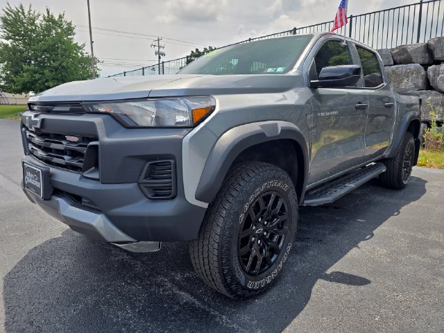 Used 2023 Chevrolet Colorado Trail Boss w/ LPO, Skid Plate Package AWD/4WD image 8