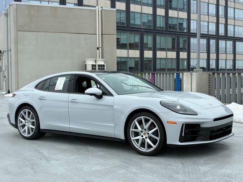 New 2026 Porsche Panamera image 7