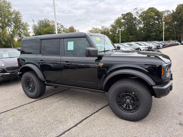 New 2026 Ford Bronco Badlands w/ Sasquatch Package AWD/4WD image 2