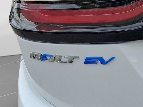 Used 2023 Chevrolet Bolt LT w/ Driver Confidence Package FWD image 33