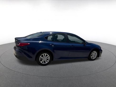 Used 2025 Toyota Camry LE FWD image 15