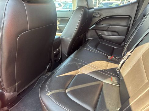 Used 2019 Chevrolet Colorado ZR2 AWD/4WD image 12