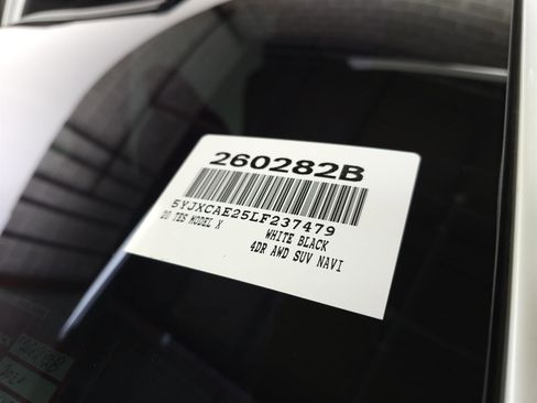 Used 2020 Tesla Model X Long Range image 34