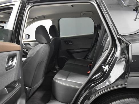 Certified 2023 Nissan Rogue SV AWD/4WD image 29