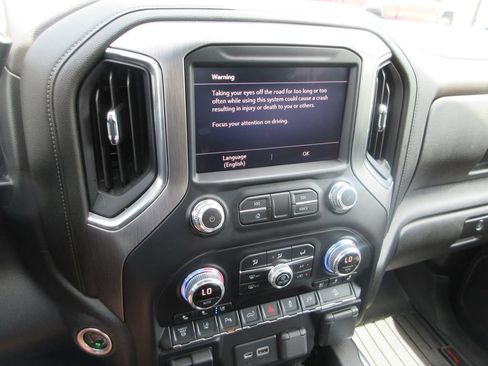 Used 2020 GMC Sierra 2500 Denali w/ Denali Ultimate Package AWD/4WD image 36