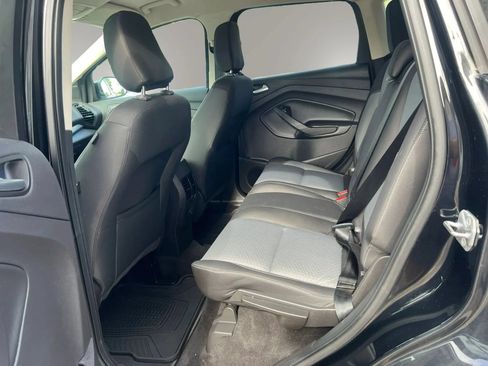 Used 2018 Ford Escape SE w/ SE Sync 3 Package AWD/4WD image 28