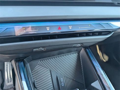 Used 2025 BMW X3 M50 image 12