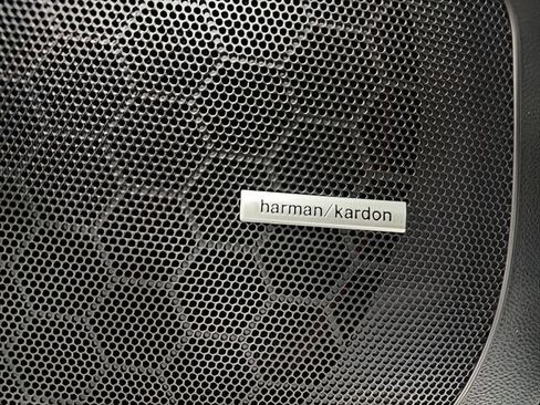 Used 2024 Subaru Ascent Touring w/ Popular Package #2 image 10