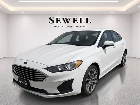 Used 2020 Ford Fusion SE AWD/4WD image 1