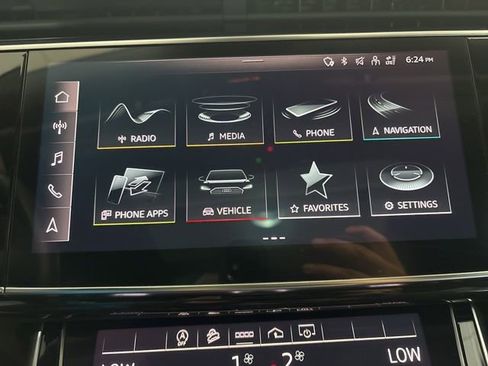 Used 2021 Audi Q8 Premium Plus w/ Premium Plus Package AWD/4WD image 22