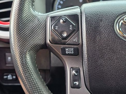 Used 2021 Toyota Tacoma TRD Sport w/ Technology Package image 30