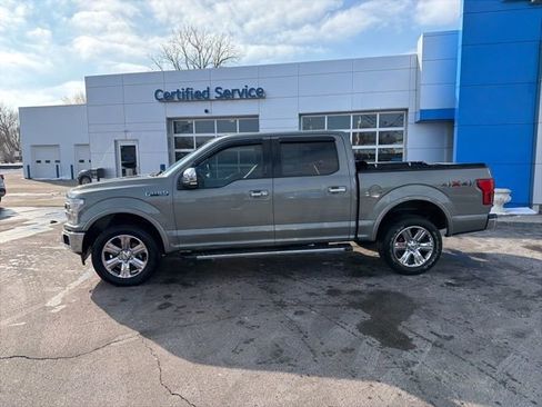 Used 2019 Ford F150 Lariat w/ Equipment Group 502A Luxury AWD/4WD image 5
