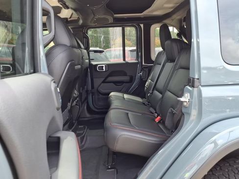New 2026 Jeep Wrangler Unlimited Rubicon AWD/4WD image 16