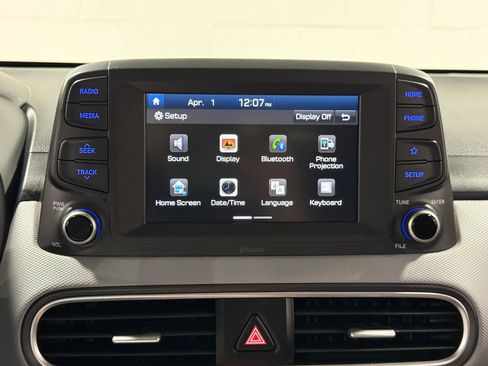 Used 2019 Hyundai Kona SE AWD/4WD image 32
