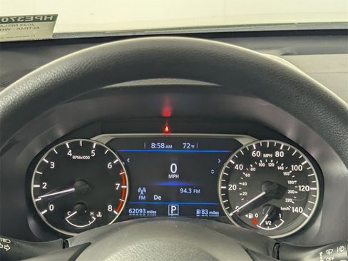 Used 2024 Nissan Altima 2.5 SV image 17