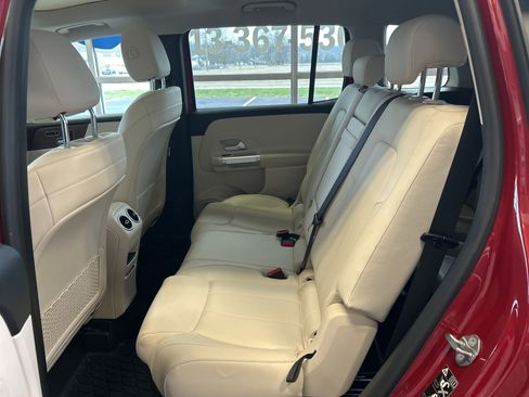 Used 2020 Mercedes-Benz GLB 250 GLB 250 image 16