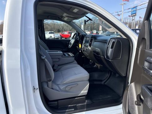 Used 2018 Chevrolet Silverado 1500 W/T image 23