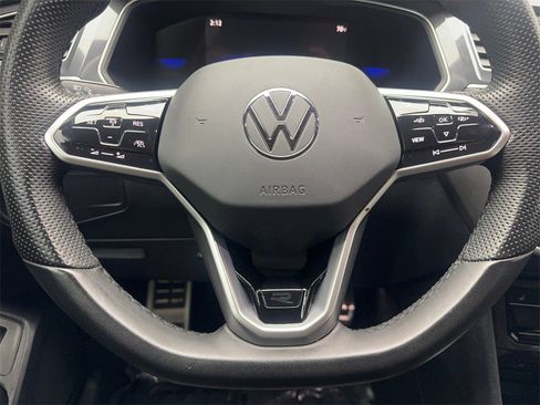 Used 2024 Volkswagen Tiguan SE R-Line w/ MDO Package, Three-Row image 61